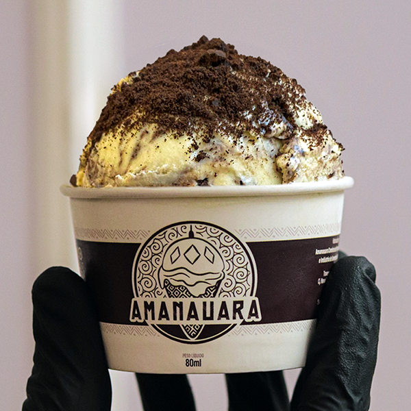 Picolé Amanauara sabor OREO